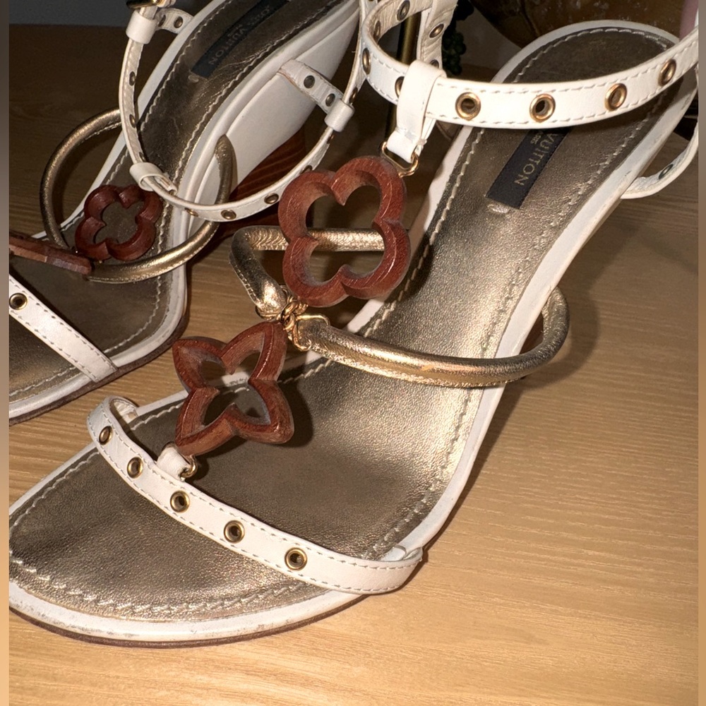 Louis Vuitton cream and brown wedges